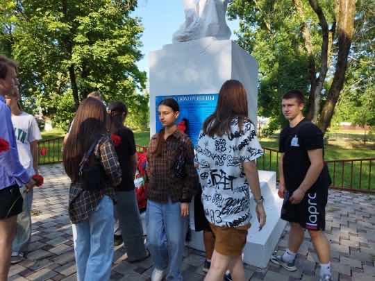 Экскурсия по памятным местам