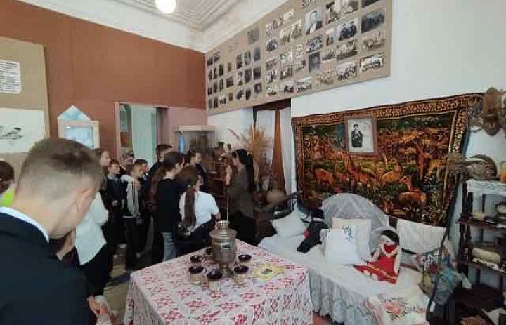 Память хранят живые