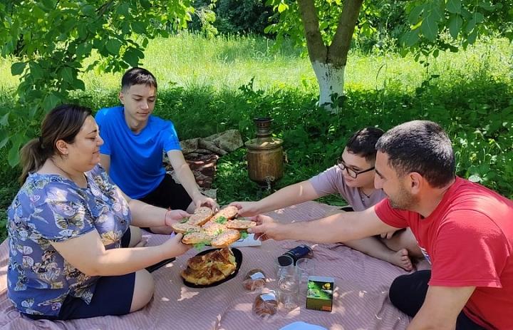 сероссийская акция «Семейный завтрак на траве»